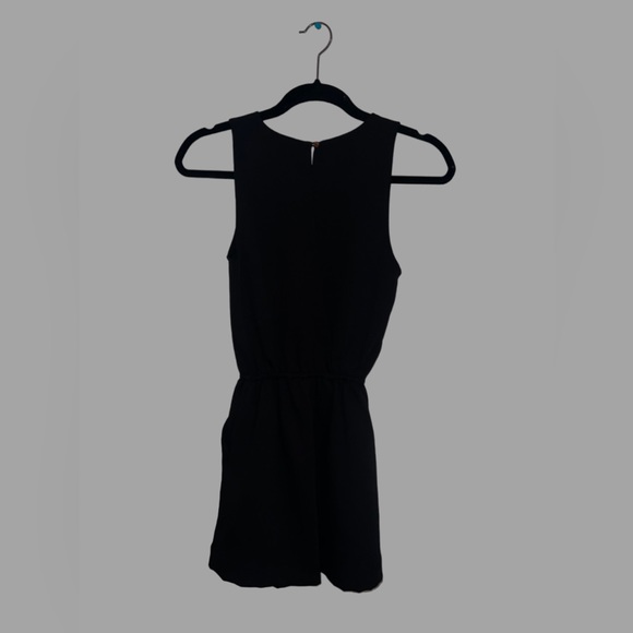 Black Aritzia Romper-Amazing Condition-Never Worn-Sales Tag Included - Picture 2 of 4